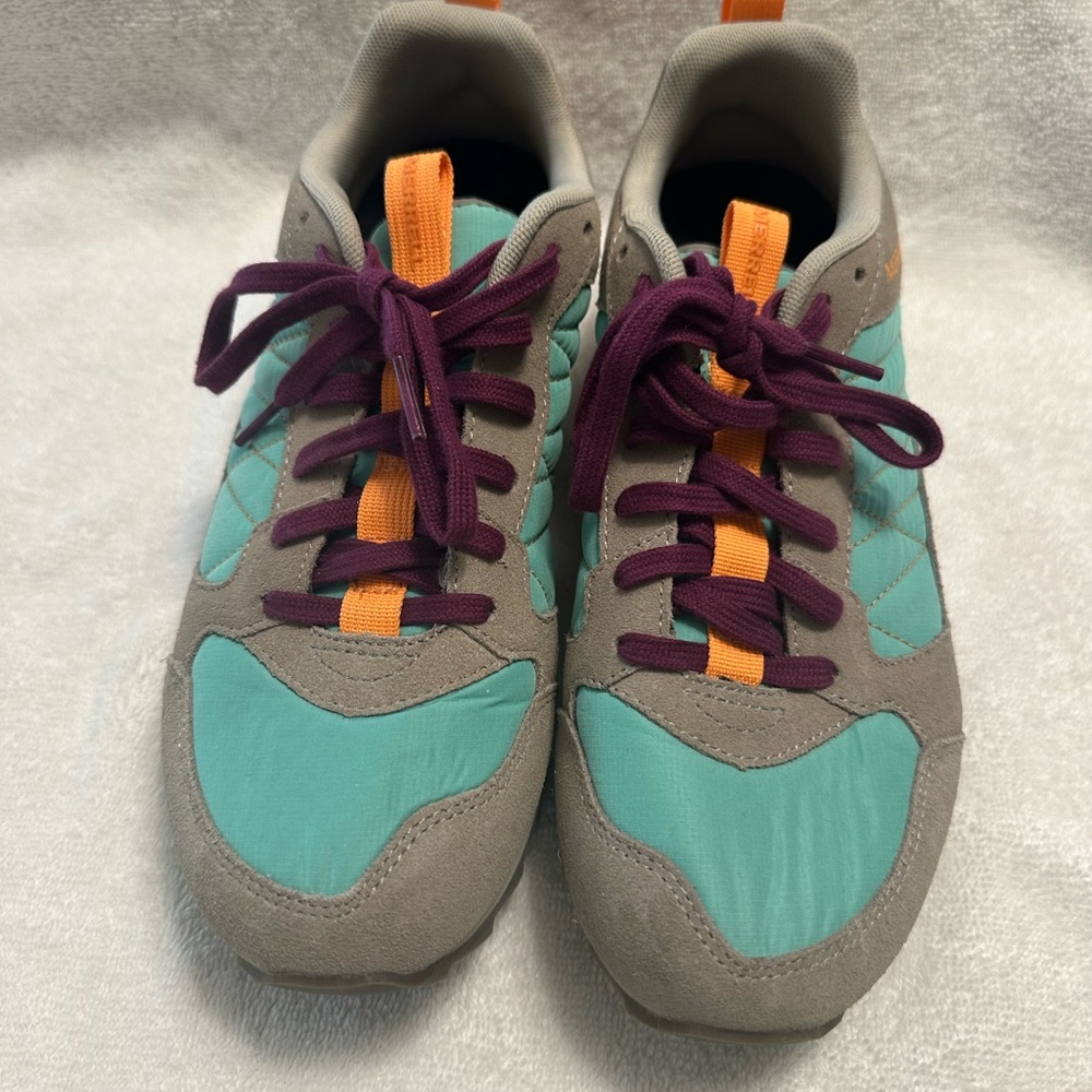 Merrell Women size 9 Teal and Beige Sneakers
